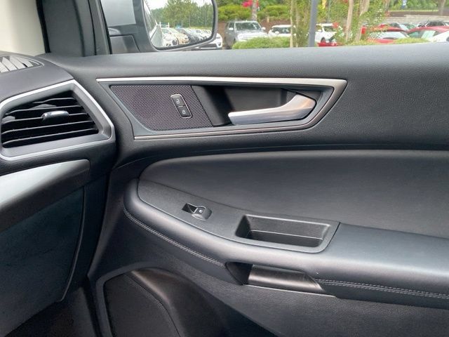Used 2024 Ford Edge SEL AWD/4WD image 35