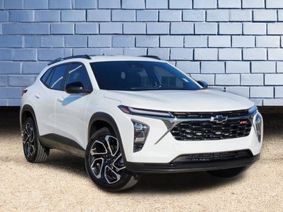 Used 2025 Chevrolet Trax RS w/ Driver Confidence Package