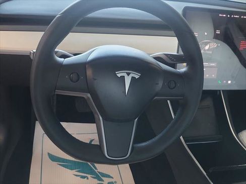 Used 2019 Tesla Model 3 Long Range AWD/4WD image 16