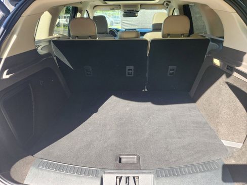 Used 2022 Lincoln Corsair Reserve w/ Equipment Group 201A image 21