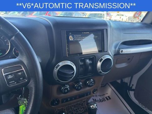 Used 2015 Jeep Wrangler Sahara w/ Mopar Chrome Edition Group image 26