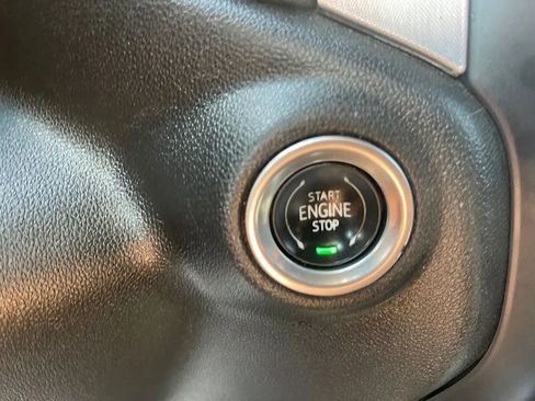 Used 2021 GMC Sierra 3500 SLT AWD/4WD image 29