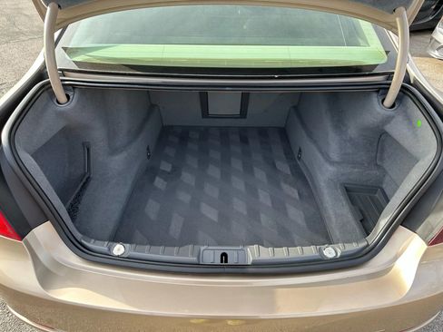 Used 2014 BMW 750Li w/ Executive Package image 24