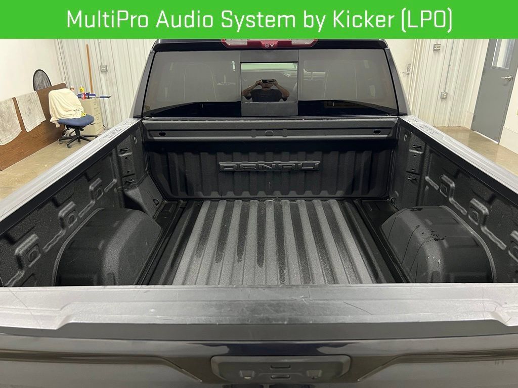 Certified 2023 GMC Sierra 1500 Denali Ultimate AWD/4WD image 9