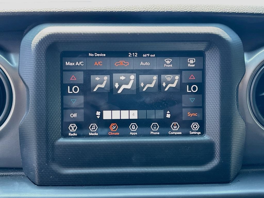 Used 2022 Jeep Gladiator Sport AWD/4WD image 15
