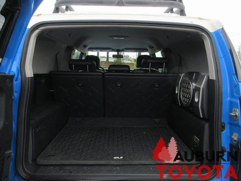 Used 2007 Toyota FJ Cruiser 4WD image 8