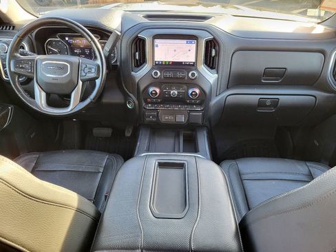 Used 2020 GMC Sierra 2500 Denali w/ Denali Ultimate Package image 2