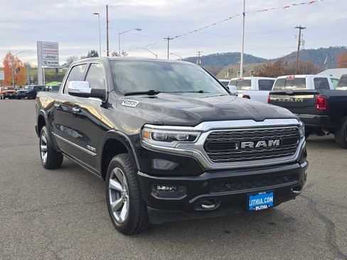 Used 2019 RAM 1500 Limited w/ Body Color Bumper Group image 7