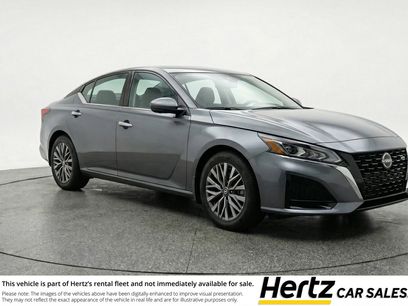 Used 2025 Nissan Altima 2.5 SV