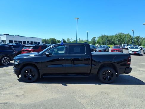Used 2021 RAM 1500 Big Horn AWD/4WD image 2