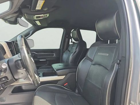 Used 2019 RAM 2500 Laramie AWD/4WD image 10