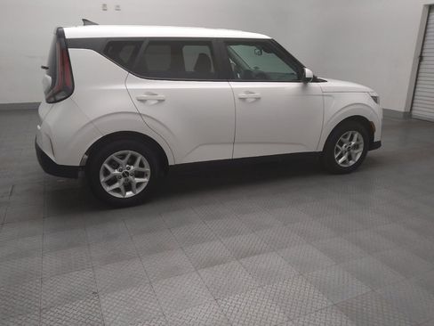 Used 2025 Kia Soul LX w/ LX Technology Package image 10