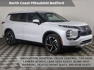 Used 2024 Mitsubishi Outlander SE video 1