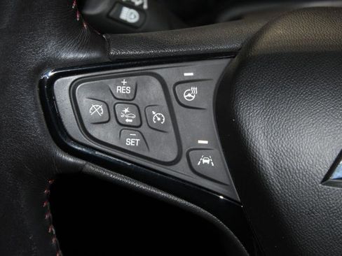 Used 2022 Chevrolet Equinox RS w/ RS Leather Package image 12