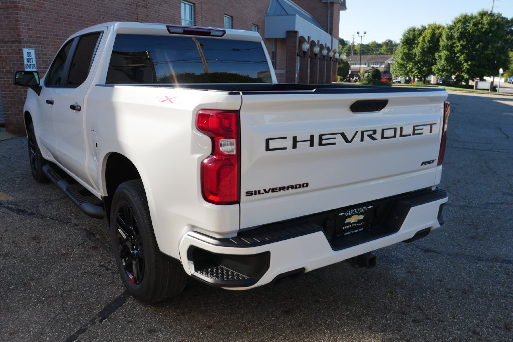 New 2026 Chevrolet Silverado 1500 RST w/ Redline Edition AWD/4WD image 5