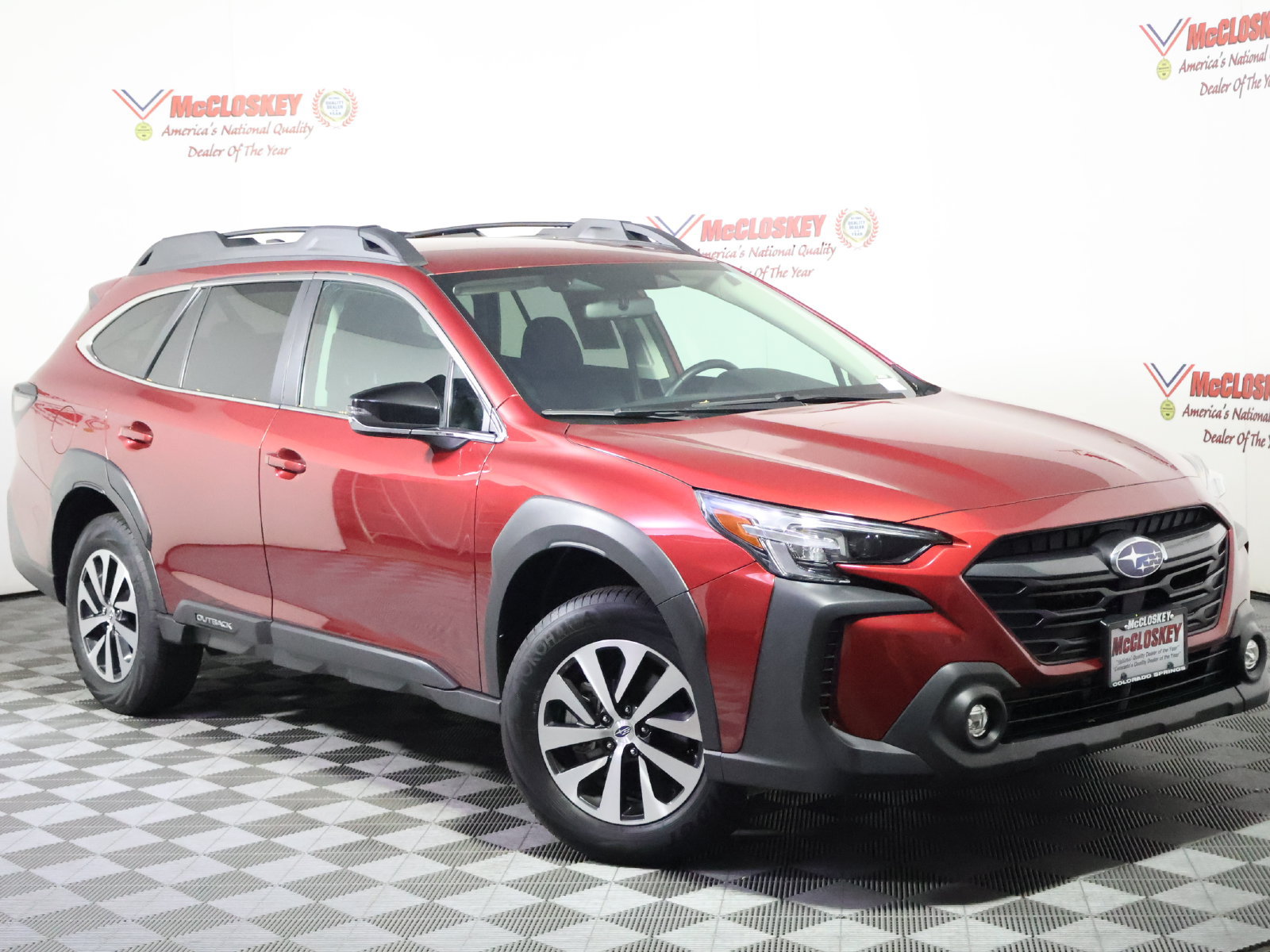 Used 2025 Subaru Outback Premium AWD/4WD image 2