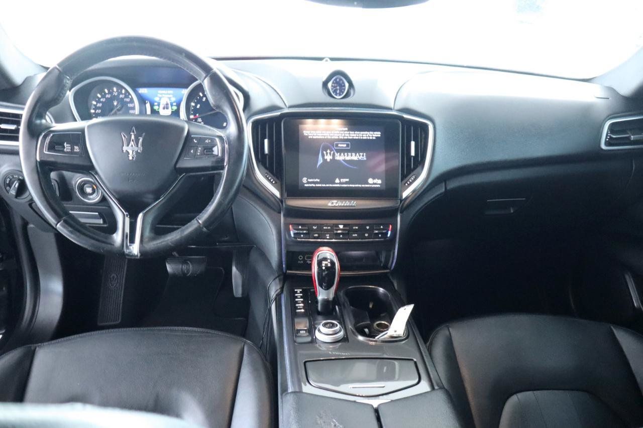 Used 2018 Maserati Ghibli RWD image 17