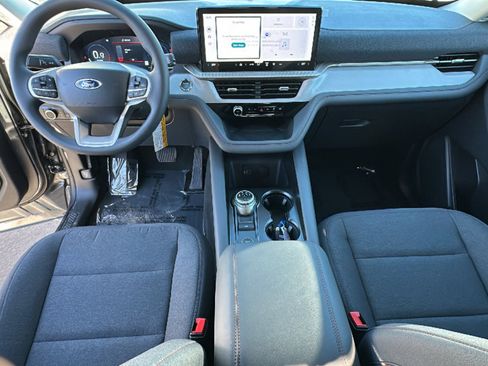 New 2026 Ford Explorer Active image 26