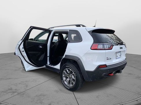 Used 2022 Jeep Cherokee Trailhawk w/ Premium Leather Package image 37
