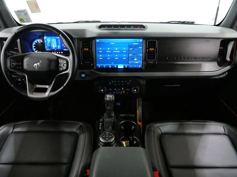 Used 2021 Ford Bronco Badlands AWD/4WD image 10