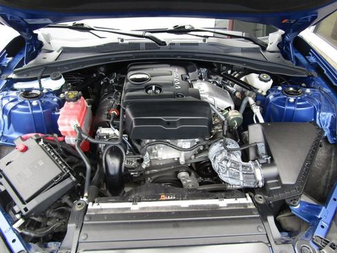 Used 2023 Chevrolet Camaro LT w/ Technology Package image 34