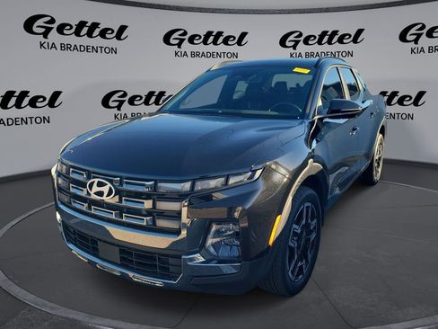 Used 2025 Hyundai Santa Cruz Limited image 1