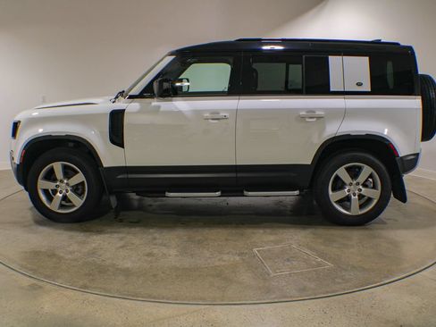 Used 2023 Land Rover Defender 110 S AWD/4WD image 3