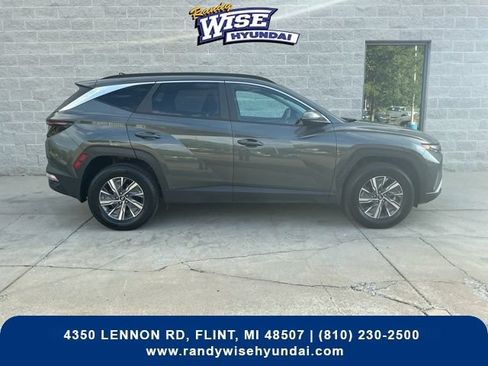 Used 2022 Hyundai Tucson Blue AWD/4WD image 9