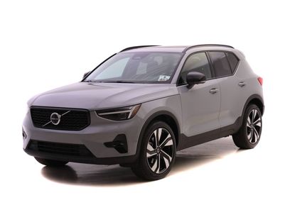 Used 2025 Volvo XC40 B5 Ultra w/ Protection Package Premier