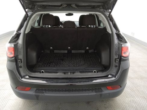 Used 2021 Jeep Compass Sport image 29