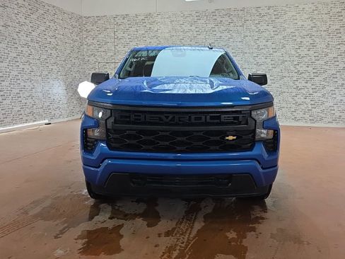 Used 2022 Chevrolet Silverado 1500 Custom image 2
