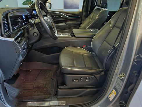 Certified 2023 Cadillac Escalade Sport AWD/4WD image 20