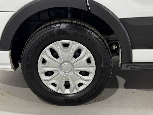 Used 2024 Ford Transit 350 XLT RWD image 8
