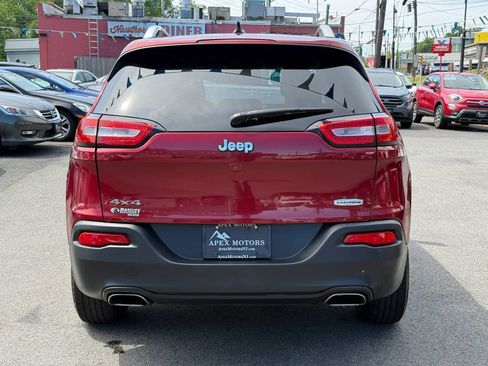 Used 2015 Jeep Cherokee Latitude w/ Cold Weather Group AWD/4WD image 6