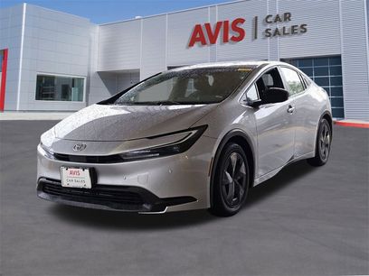 Used 2025 Toyota Prius LE