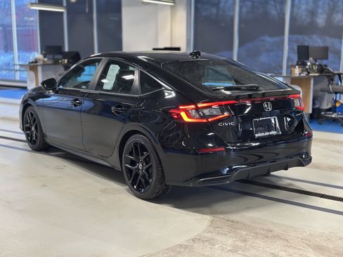 Used 2024 Honda Civic Sport image 7