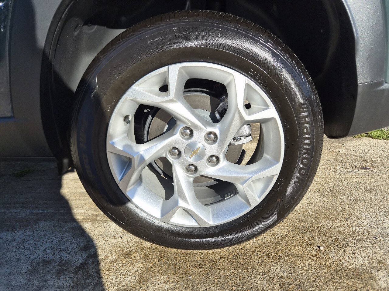 Used 2026 Chevrolet Trax LS w/ LS Convenience Package FWD image 22