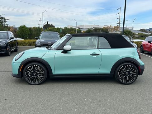 New 2026 MINI Cooper S image 2
