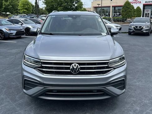 Used 2024 Volkswagen Tiguan SE AWD/4WD image 9