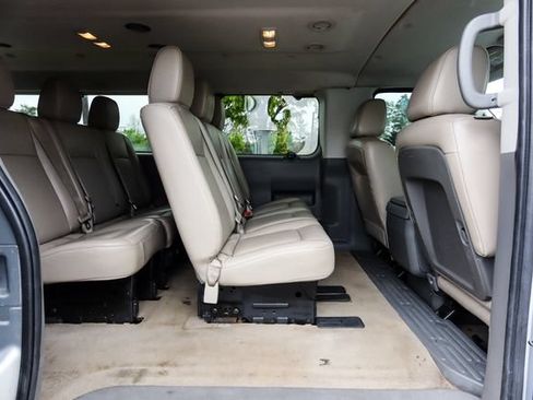 Used 2016 Nissan NV 3500 SL RWD image 45