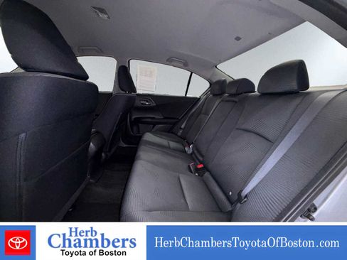 Used 2016 Honda Accord LX image 19