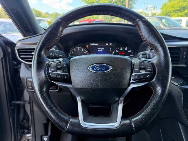 Used 2023 Ford Explorer ST-Line w/ Class IV Trailer Tow Package AWD/4WD image 12