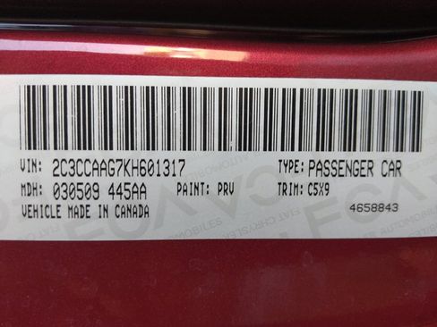 Used 2019 Chrysler 300 Touring w/ Sport Appearance Package image 33