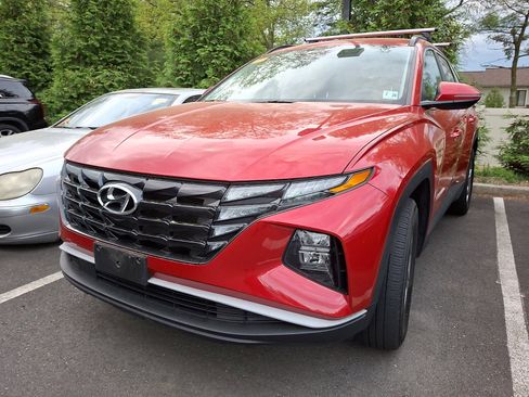 Used 2023 Hyundai Tucson SEL image 2