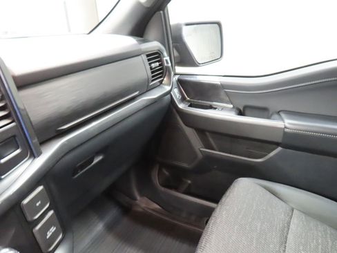 Used 2022 Ford F150 XLT w/ Equipment Group 302A High image 18