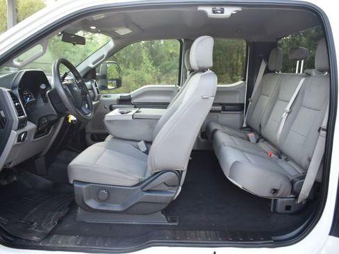 Used 2019 Ford F250 XLT image 10