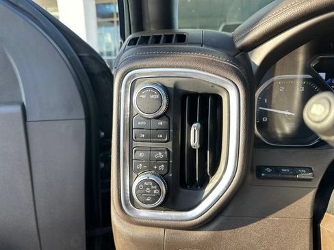 Certified 2021 GMC Sierra 3500 Denali w/ Denali Ultimate Package AWD/4WD image 6
