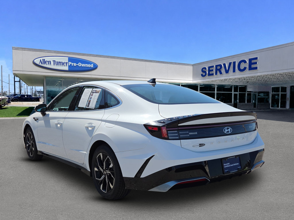 Certified 2024 Hyundai Sonata SEL FWD image 6