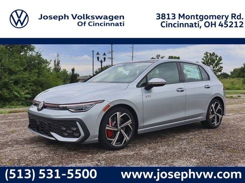 New 2025 Volkswagen GTI SE image 1