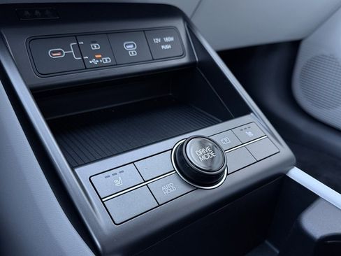 New 2025 Hyundai Kona SEL image 18